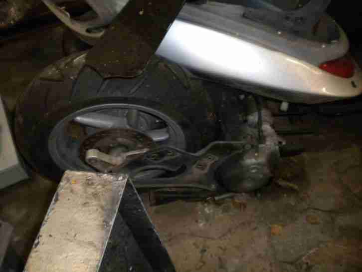 125er Aprilia Roller