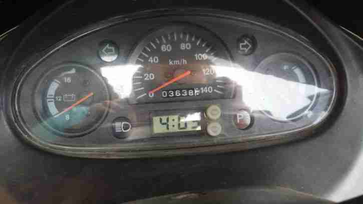 125er Roller 4-takt Guoben LB125T-13 TÜV bis 04/2015