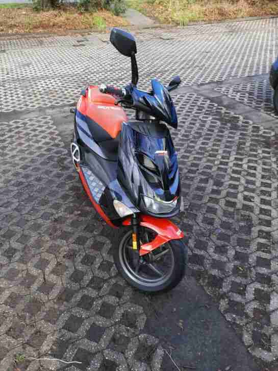 Aprilia SR 50 street Topzustand