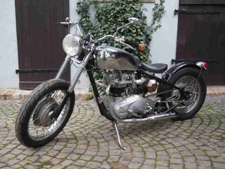 1970 Triumph 750 Kubik Bobber Projekt Starrrahmen mit Ersatzteile