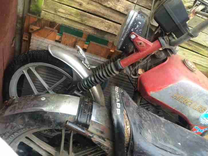 1x Hercules Moped