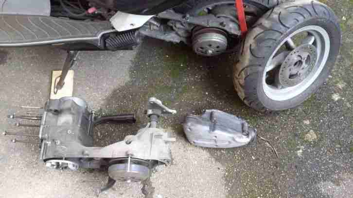 2 Aprilia 125 Leonardo Bastlerfahrzeuge