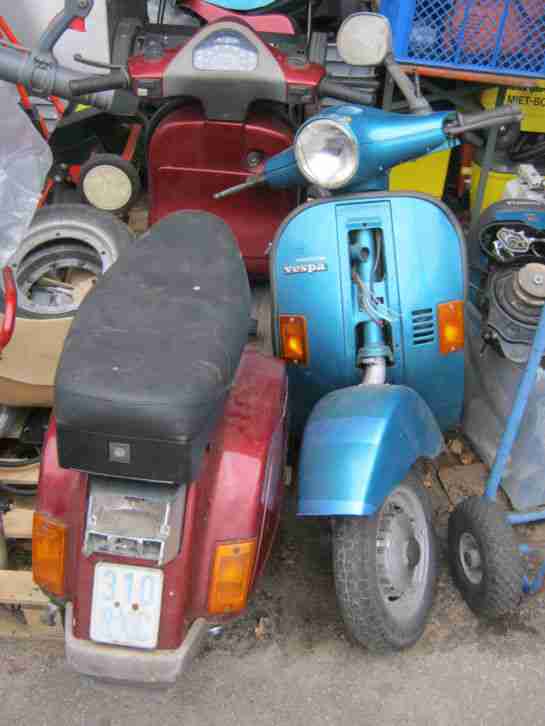 2 x Vespa Piaggio Roller für Bastler