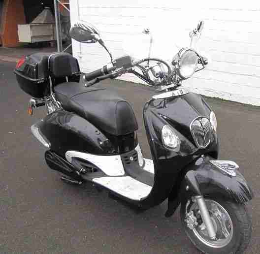 2000W 60V 45 km/h ElektroRoller ElektroScooter ElektroMoped Retro, Modell 2014