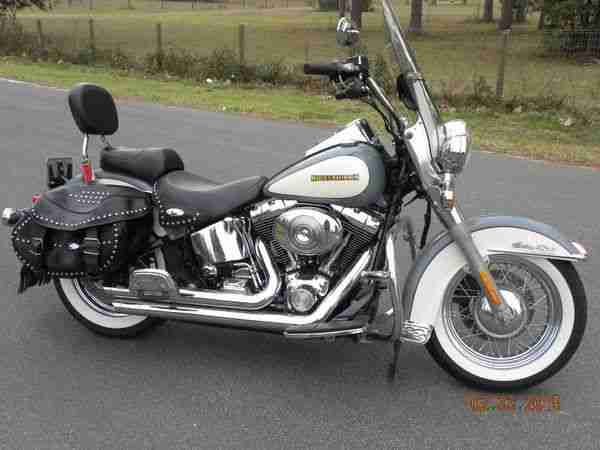 2002 Harley Davidson Heritage Classic (Price