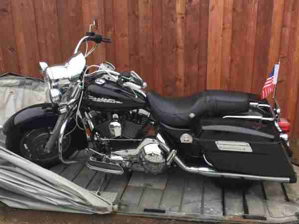 2004 Harley Davidson Roadking - Preis inklusive verschiffung nach Rotterdam