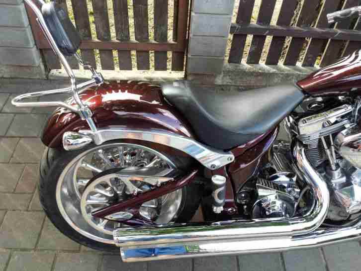 2006 BIG DOG MASTIFF 250er Softail 117 cui S&S 6 SPEED / Harley Davidson