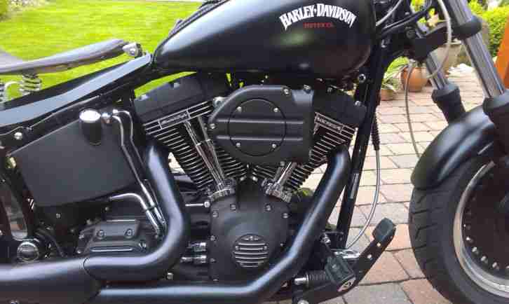 2006 FXSTB Night Train Harley Davidson Screamin Eagle Umbau Bobber Style...!!!!!