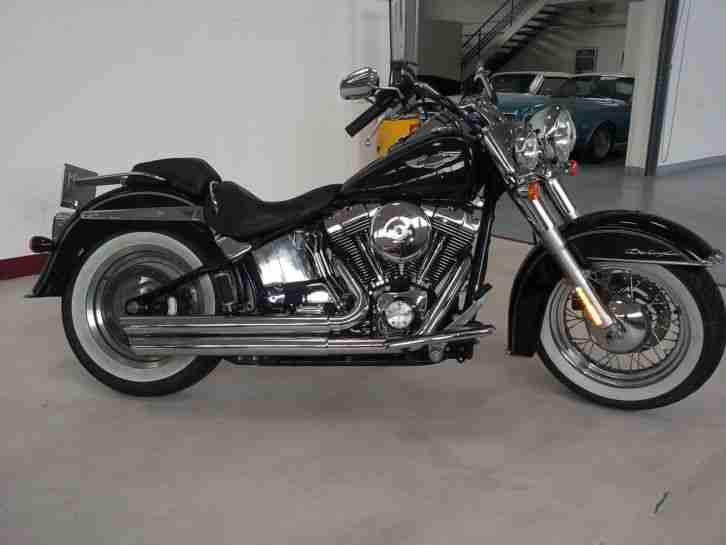 2006er Harley-Davidson FLSTN DELUXE VIEL CHROM, Nur 8628 Meilen gelaufen!