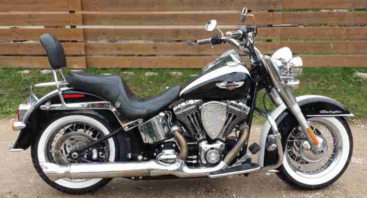 2009 Harley Davidson FLSTN Softail Deluxe