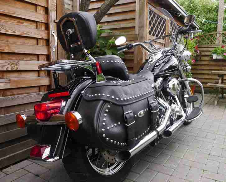 2011 Harley Davidson FLSTC Heritage Softail with ABS