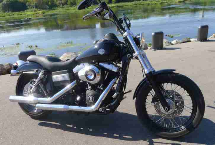 2011 Harley Davidson FXDB Dyna ® Street Bob ® Dark Custom ™