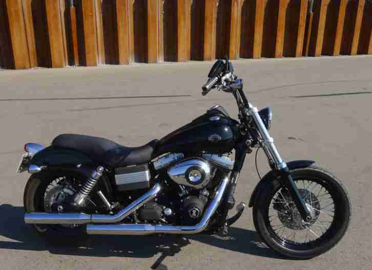 2011 Harley Davidson FXDB Dyna ® Street Bob ® Dark Custom ™