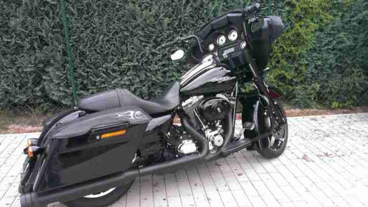 2011 Harley Davidson Street Glide LOOK