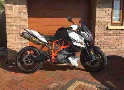 2012 KTM 990 SUPER DUKE R