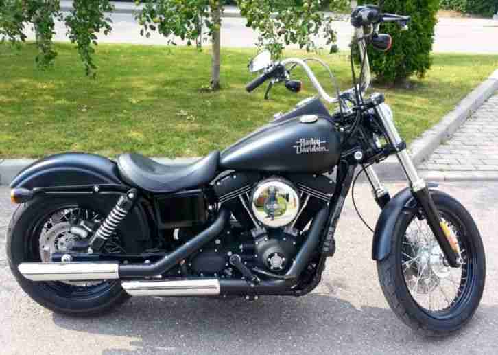 2013 Harley - Davidson Dyna Street Bob FXDBI