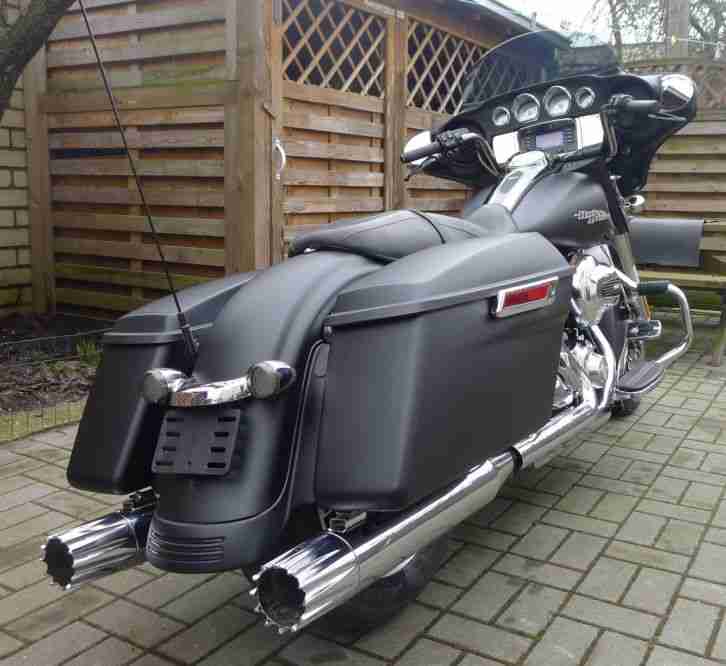 2014 Harley Davidson FLHXS Street Glide Special with ABS