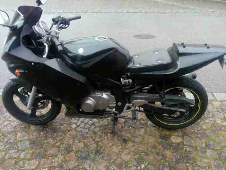 Suzuki GS 500