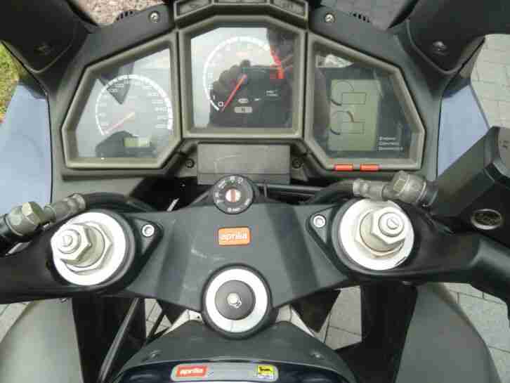 Aprilia RST 1000 Futura