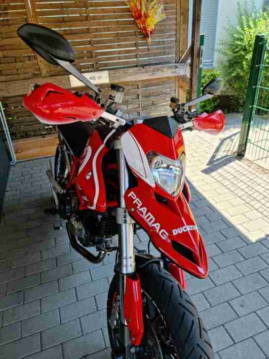 Ducati Hypermotard