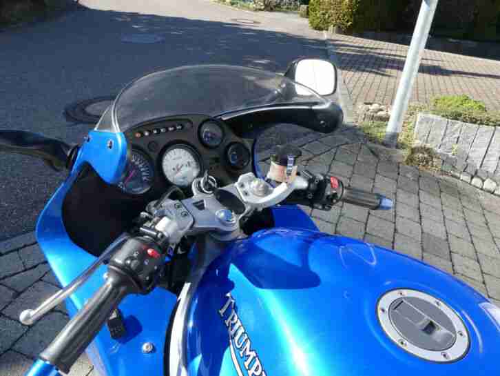Triumph Sprint 955i