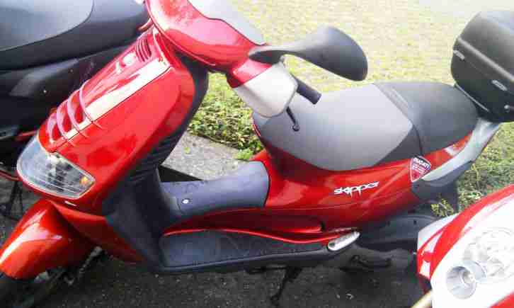 2Takt Roller Piaggio Skipper LX 125 Top Tüv bis März 2016