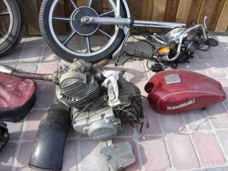2x Kawasaki Z 250 an Bastler
