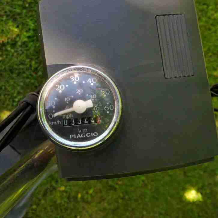 2x Piaggio Ciao Vespa Ape Porter