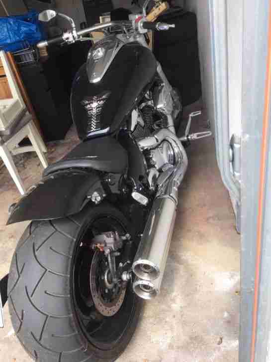 50127 Bergheim Suzuki Intruder M 1800 R schwarz Umbau Top BJ 2006 Thunderbike