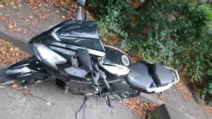 50ccm 4-Takt Rennmotorrad YM50-9 Moped Bike Roller Yamasaki 50 ccm 2000km