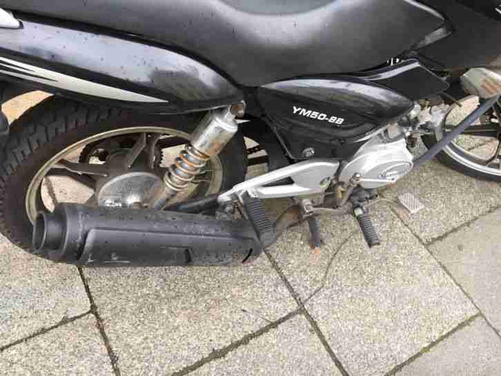 50ccm 4-Takt Strassenmotorrad YM50-8B Moped Bike Roller Yamasaki 50 ccm