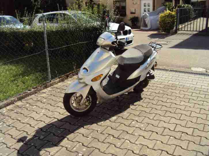 50ccm braucht etwas Zuwendung, lt.