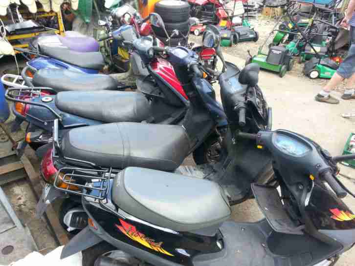 6 Roller und 1 Rahmen *Yamaha ZES, Xingfu 125T, Pegasus uvm.)