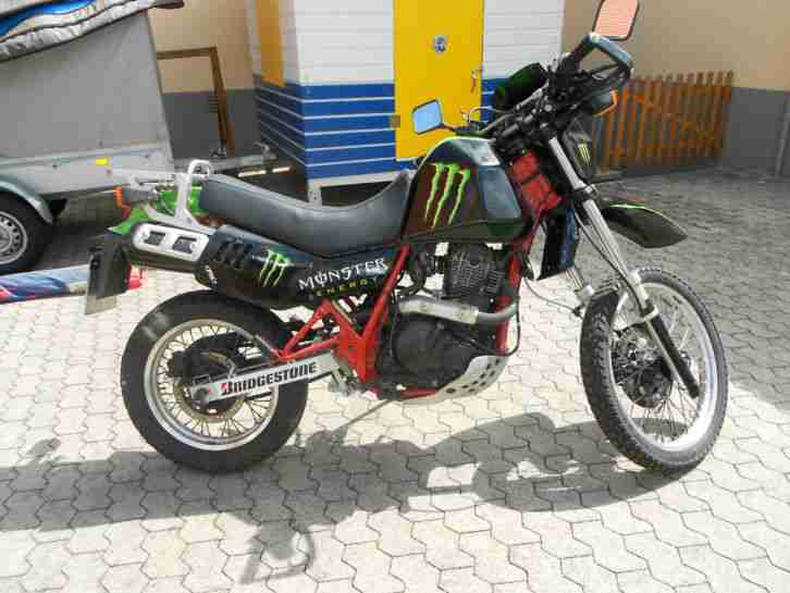 ACHTUNG DR 650 SP 41 B im MONSTER