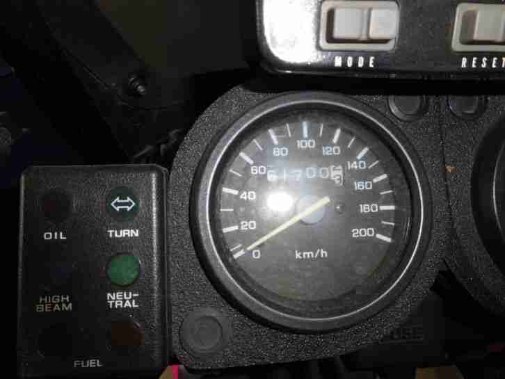 AFRICA TWIN RD 04 (294) - TÜV NEU