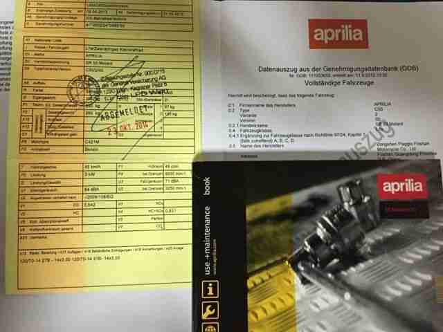 APRILIA ROLLER SR 50 MOTARD BESCHÄDIGT 2013 UNFALL HAVARIE BASTLERMOPED ROLLER