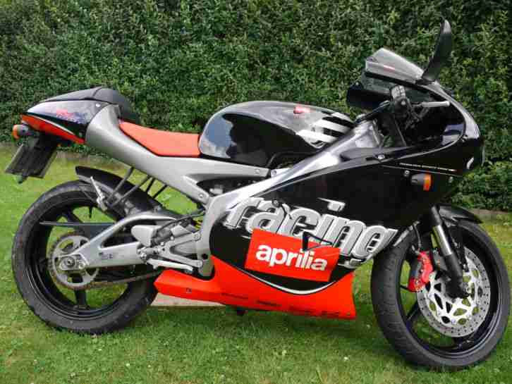 APRILIA RS 125 WENIG KM TOP ZUSTAND LÄUFT 1A