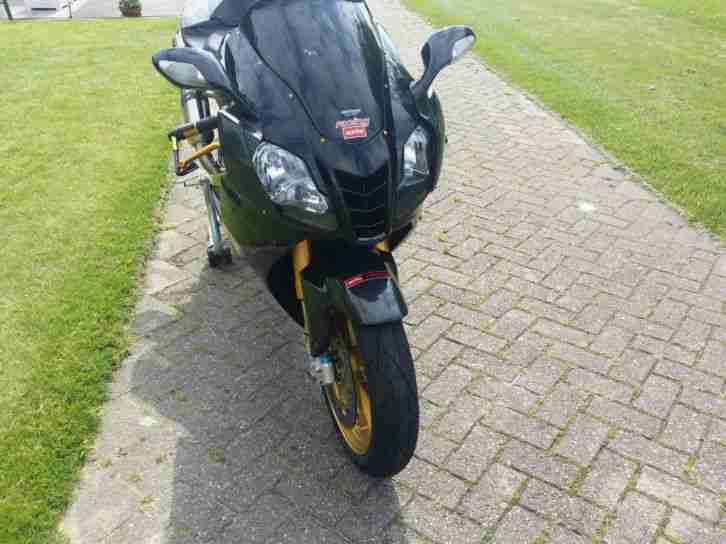 APRILIA RSV 1000 RR FACTORY Black Edition