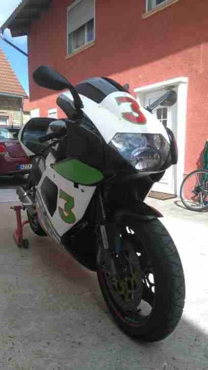 APRILIA RSV 1000 mit neu TÜV