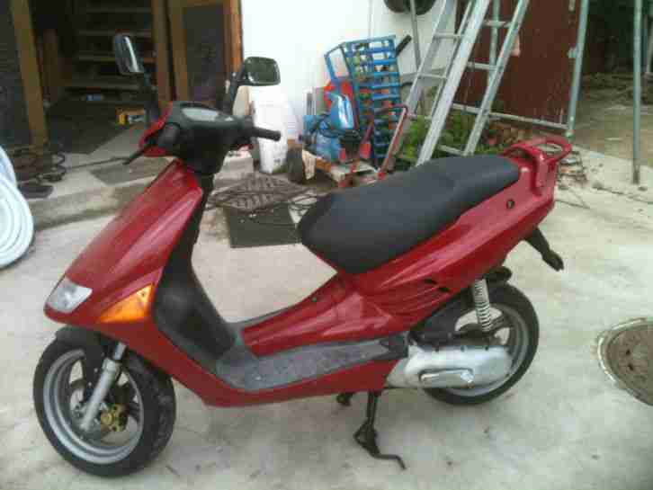 APRILIA SR 50