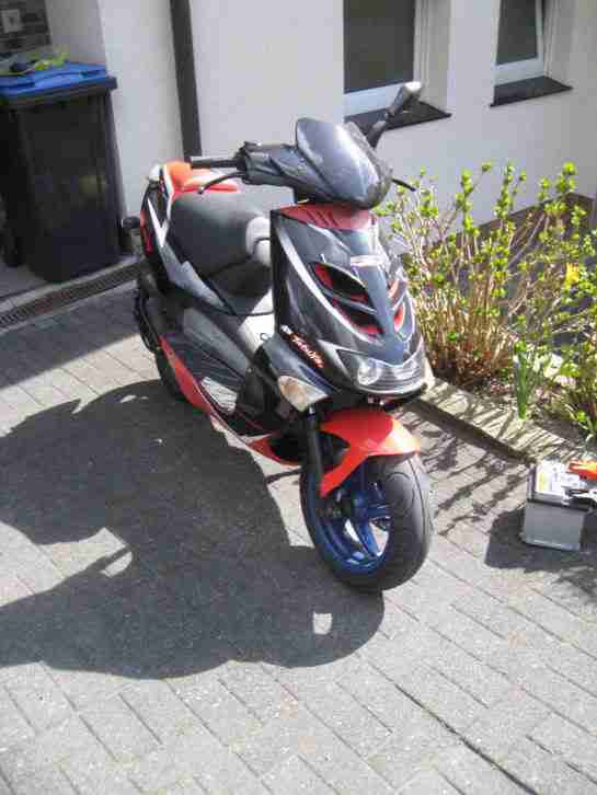 APRILIA SR 50 LC