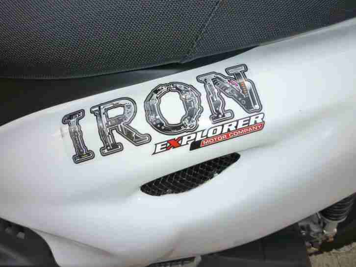 ATU EXPLORER IRON 50 ccm 2 TAKT MOTORROLLER 2016,WIE NEU