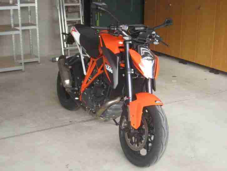 Absolut neuwertig 1290 Super Duke R zum Verkauf Ktm Orange mit Garantie, wie neu