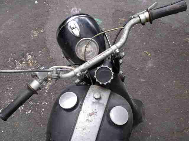 Adler M 200, eine der Ersten, Stahlnaben, komplett, fahrbereit mit Papieren,