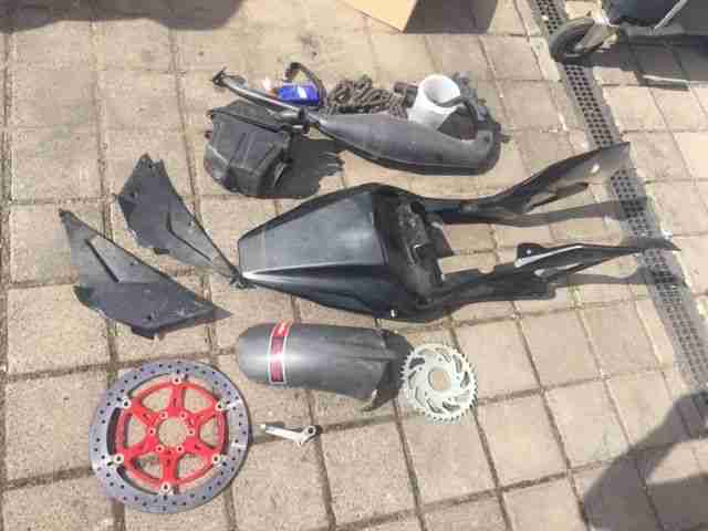 Aprilia 125 RS Tuning offen ca. 34 PS und viele Ersatzteile *Unfallschaden