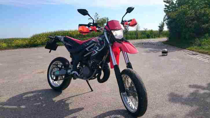 125 ccm SX supermoto viel neu RS RX