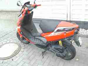 Aprilia 50ccm Roller