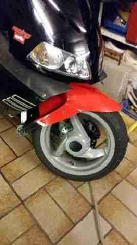 Aprilia Area 51 SBK 100Km Minarelli Roller Motorroller Motorrad Scooter