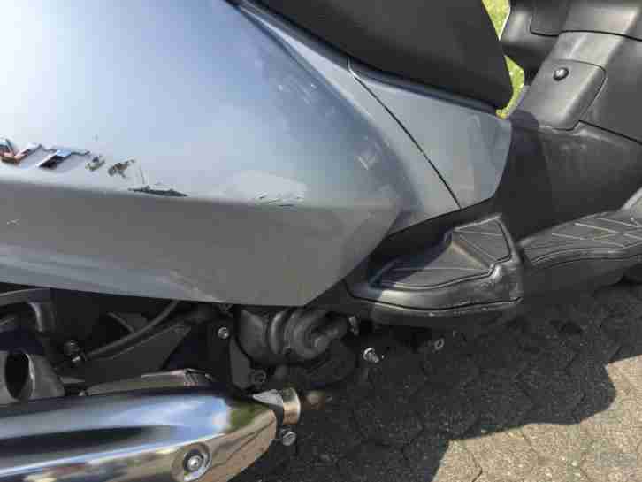 Aprilia Atlantic 125er Scooter Roller