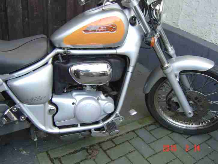 Classic 125 Chopper